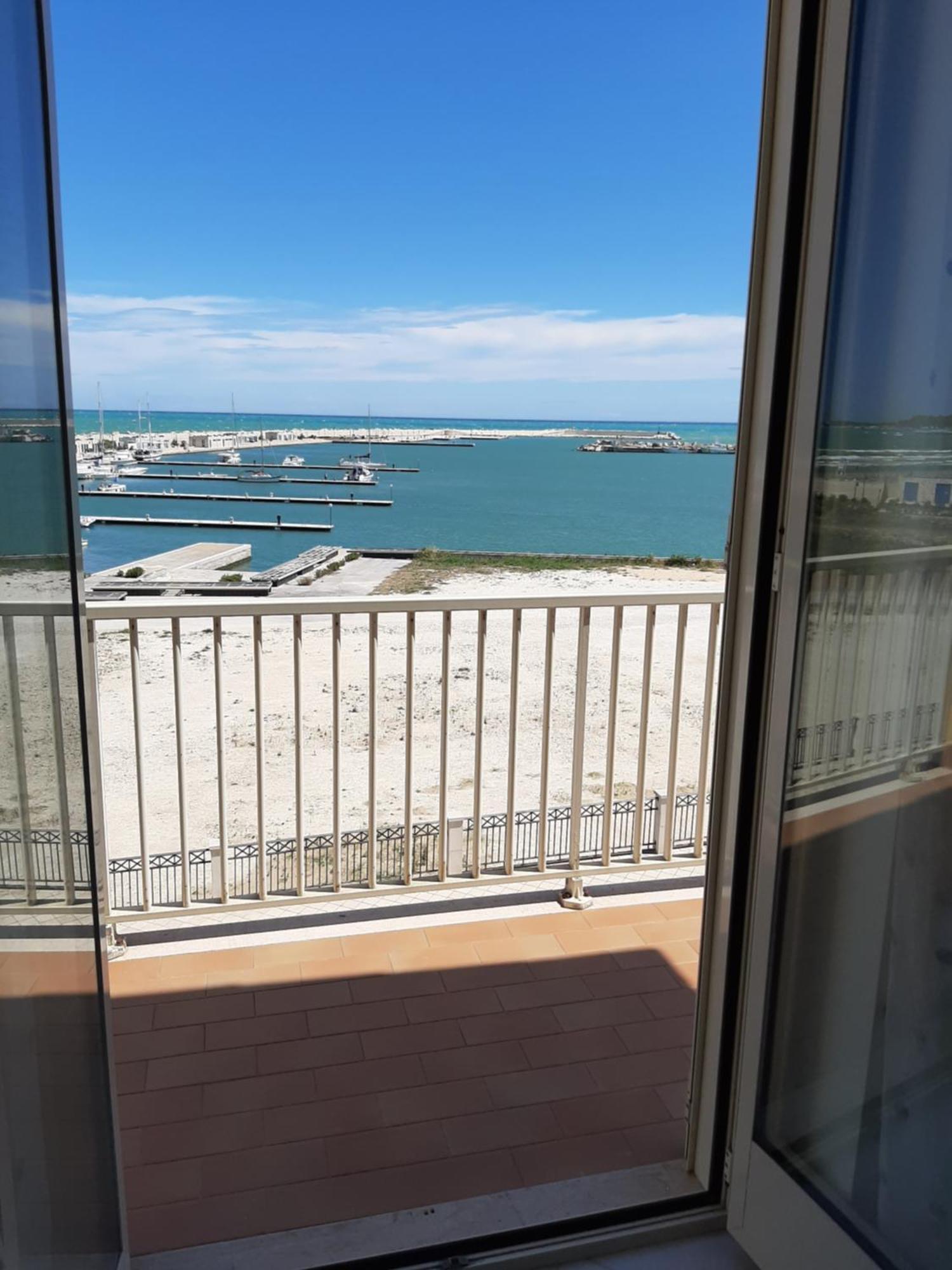 Casa Azzurro Di Mare Lejlighed Vieste Eksteriør billede